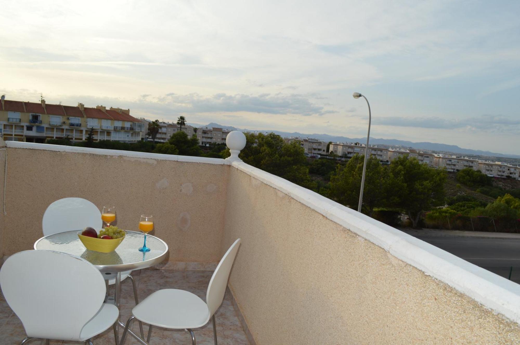 Residencial Torrealmar Con Vistas Apartment Torrevieja Exterior photo